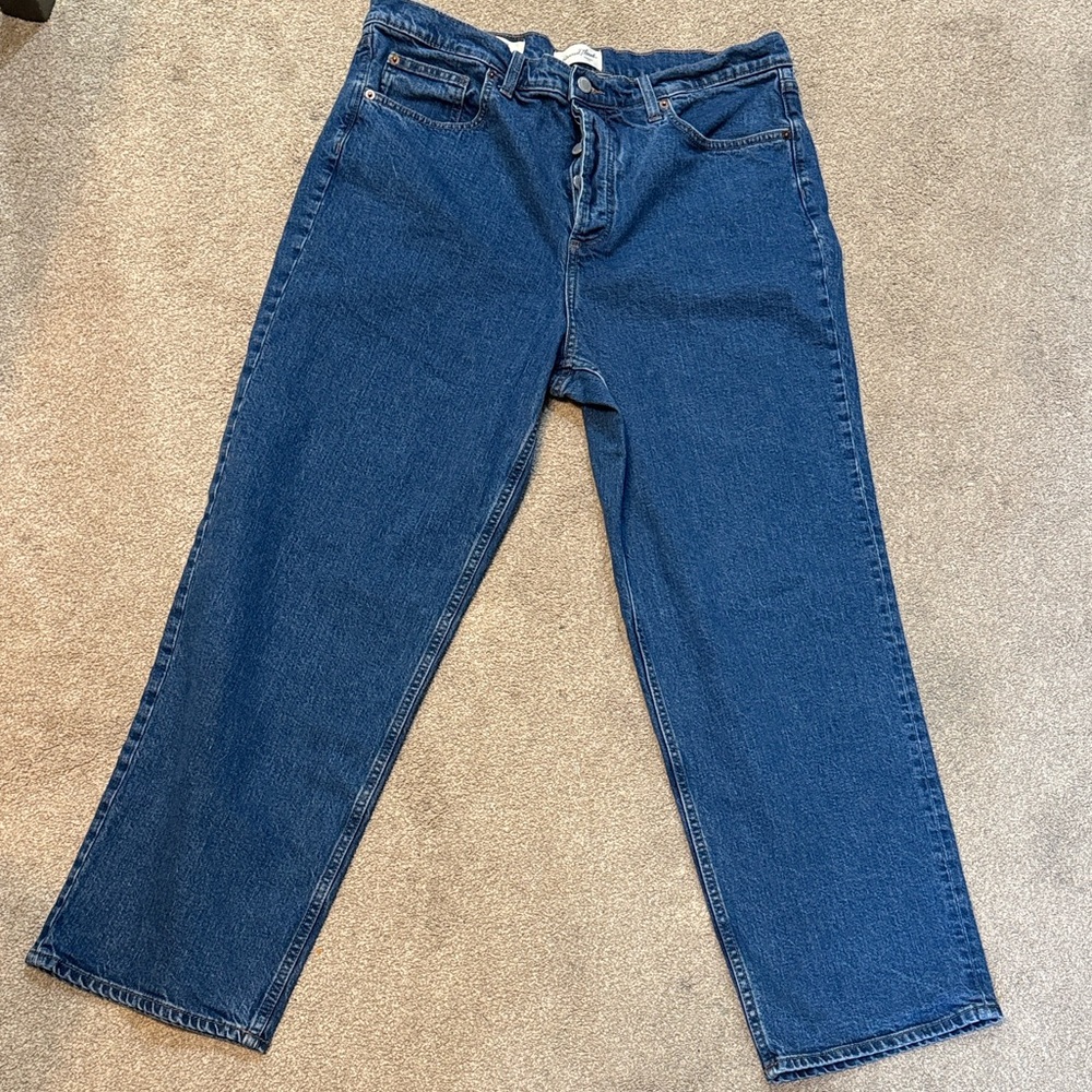 Universal Thread Women's Straight Leg Highest Rise 5 Button Closure Jean Size 16